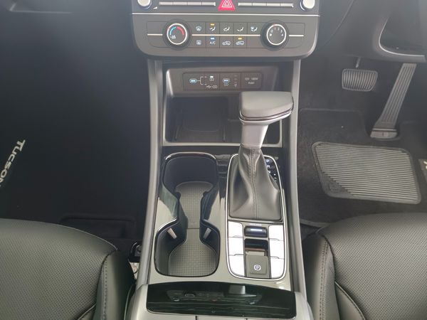 2026-Hyundai-Tucson-20-Premium-Auto image:13