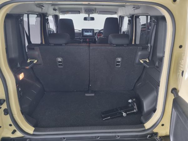 2026-Suzuki-Jimny-15-GLX-AllGrip-5-Door image:8