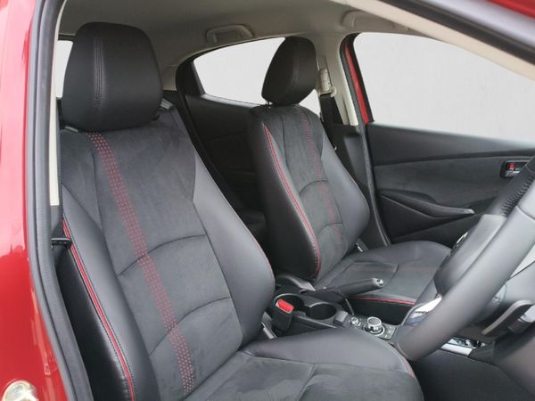 2026-Mazda-2-15-Individual-Auto-5-dr image:15