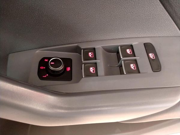 2020-Volkswagen-T-Cross-10-TSI-Highline-Auto image:12