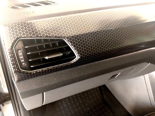 2020-Volkswagen-T-Cross-10-TSI-Highline-Auto image:21