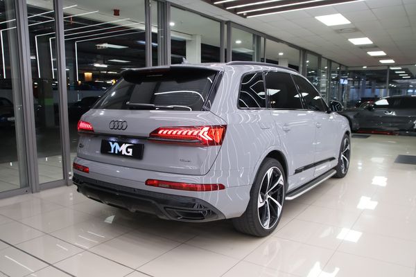2023-Audi-Q7-30-TDI-quattro-Auto-45-TDI image:2