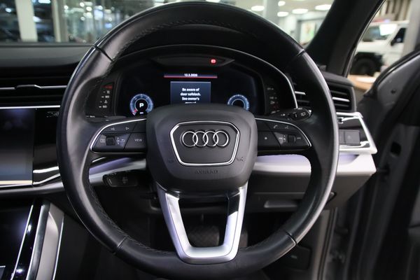 2023-Audi-Q7-30-TDI-quattro-Auto-45-TDI image:6