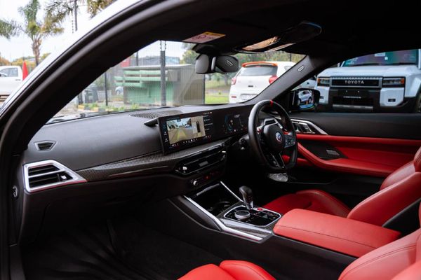 2024-BMW-M4-Coupe-M-DCT-Competition-AWD image:8