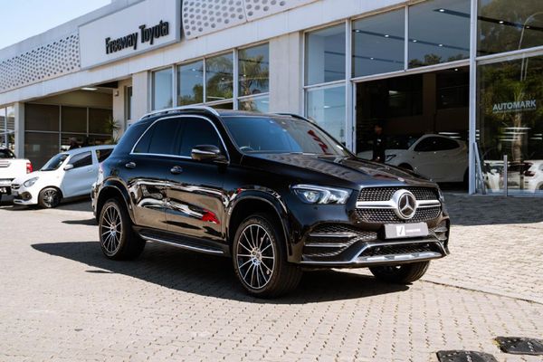 2021-Mercedes-Benz-GLE-400d-4Matic image:14