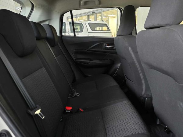 2025-Suzuki-Swift-12-GL image:10