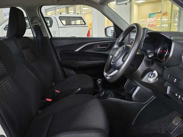 2025-Suzuki-Swift-12-GL image:13