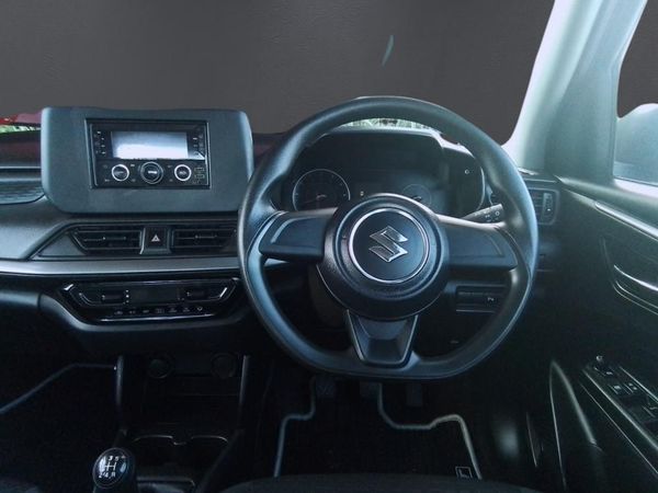 2025-Suzuki-Swift-12-GL image:10