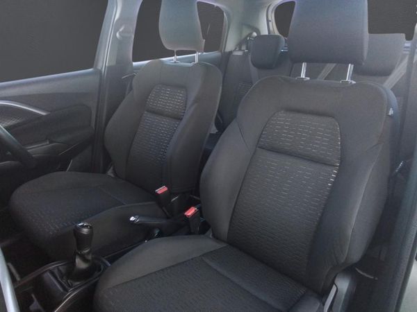 2025-Suzuki-Swift-12-GL image:13