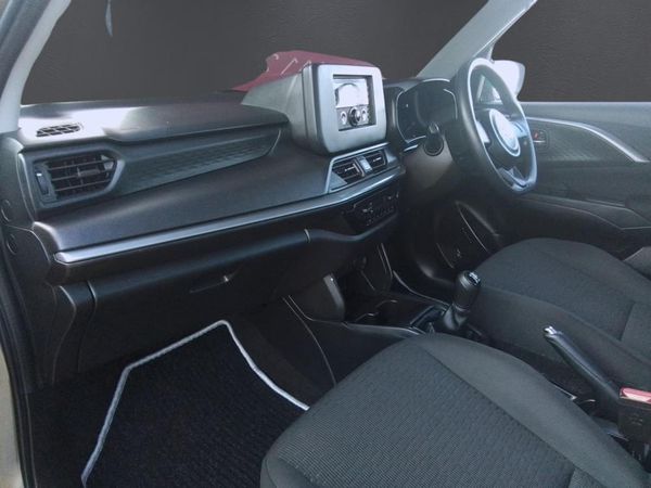 2025-Suzuki-Swift-12-GL image:14
