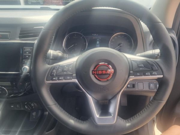 2025-Nissan-Navara-25-DDTi-PRO-4X-4X4-Auto-Double-Cab image:8