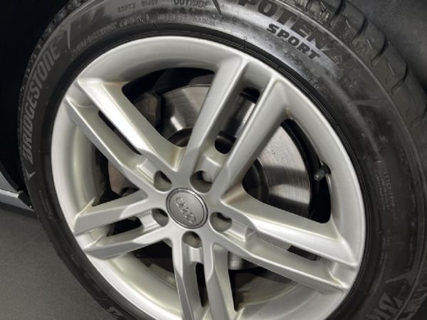 2012-Audi-A6-30-TDI-quattro-Auto-180kW image:5