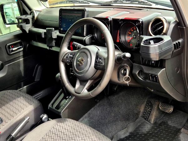 2023-Suzuki-Jimny-15-GLX-Auto image:21