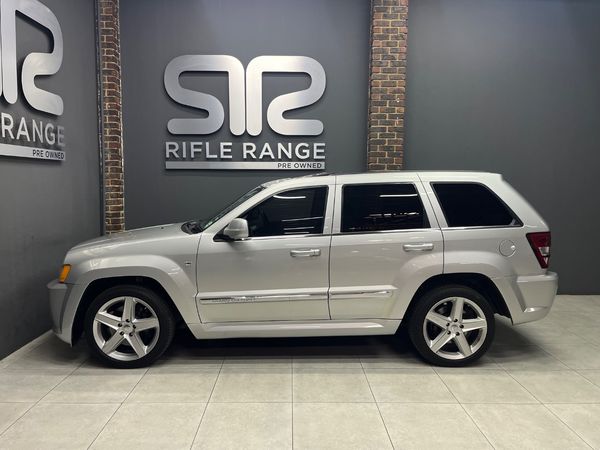 2007-Jeep-Grand-Cherokee-SRT8 image:6