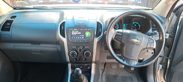 2014-Chevrolet-Trailblazer-25-LT image:9
