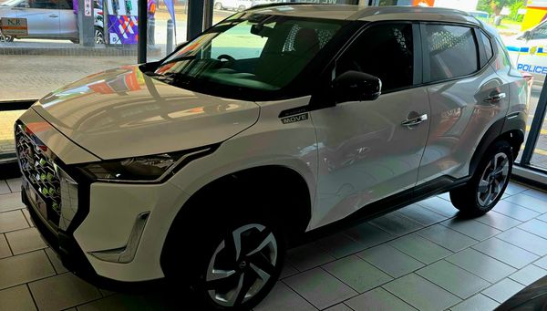 2025-Nissan-Magnite-Move-10-Visia-FC-PV image:1