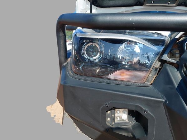 2025-Mahindra-Pik-Up-22-mHawk-S11-Dew-4x4-Auto-Double-Cab image:8