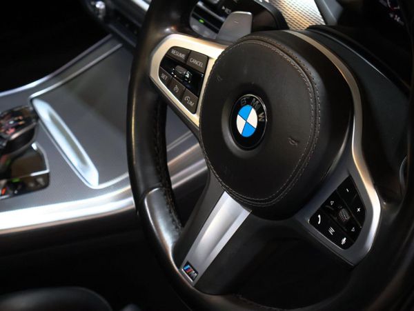 2019-BMW-X5-xDrive30d-M-Sport image:12