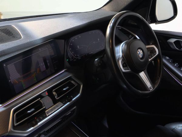2019-BMW-X5-xDrive30d-M-Sport image:22