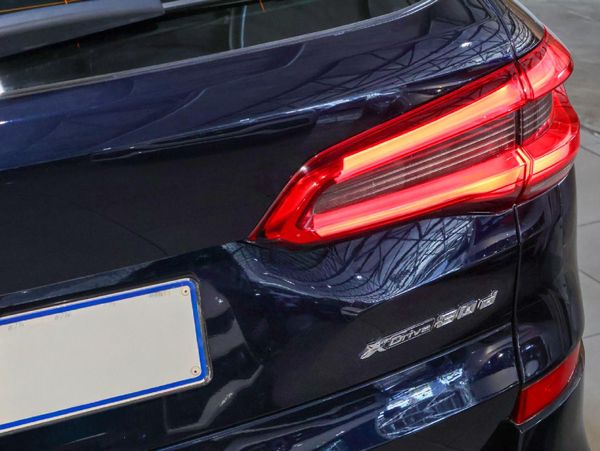 2019-BMW-X5-xDrive30d-M-Sport image:8