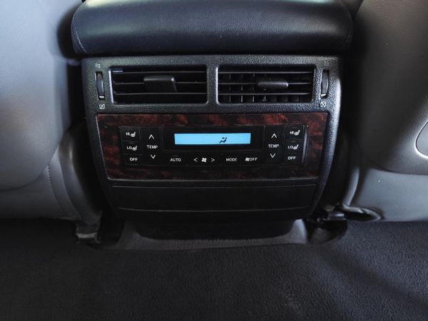 2008-Toyota-Land-Cruiser-200-V8-VX-Auto image:11