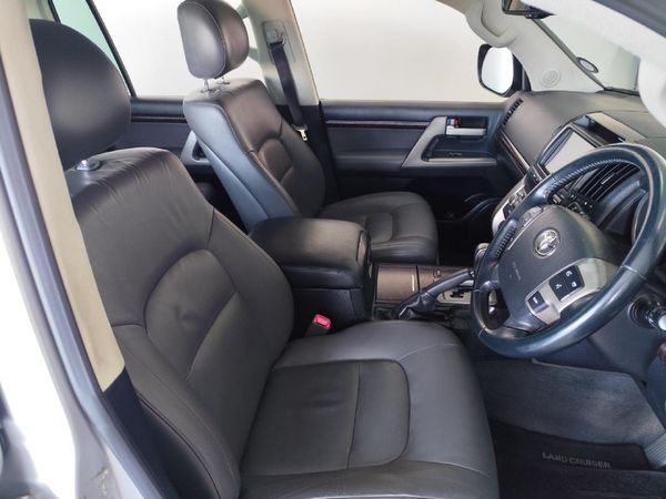 2008-Toyota-Land-Cruiser-200-V8-VX-Auto image:13