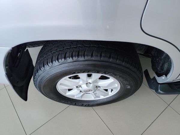 2008-Toyota-Land-Cruiser-200-V8-VX-Auto image:5