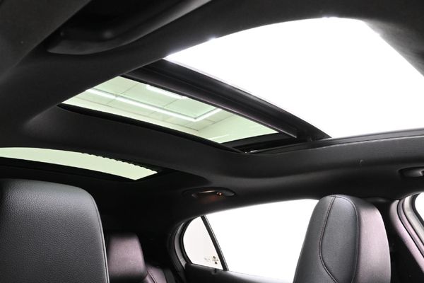 2018-Mercedes-Benz-GLA-200-Auto image:12