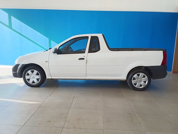 2021-Nissan-NP200-16-AC-Safety-Pack-MT image:1