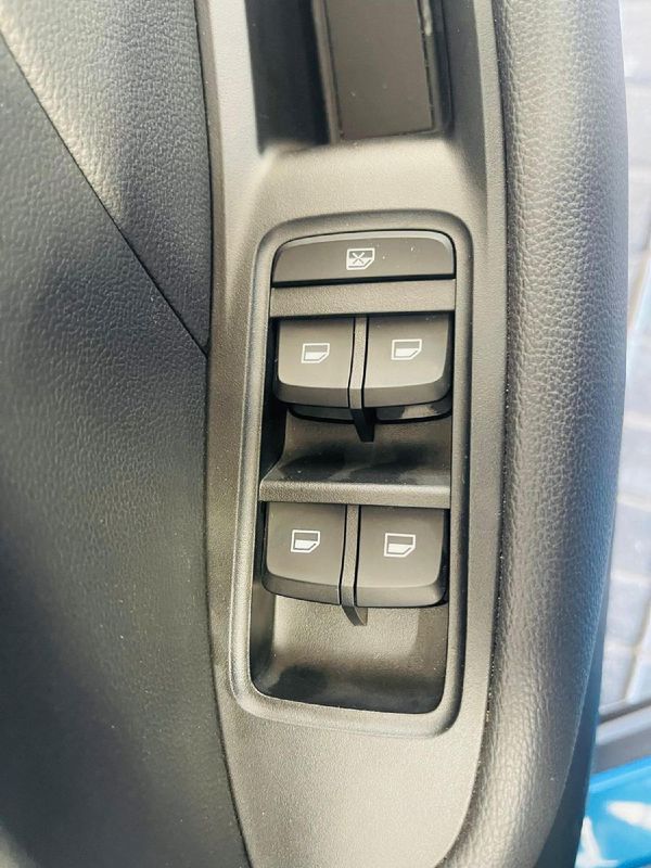 2025-MG-ZS-15-Delux-Auto image:17