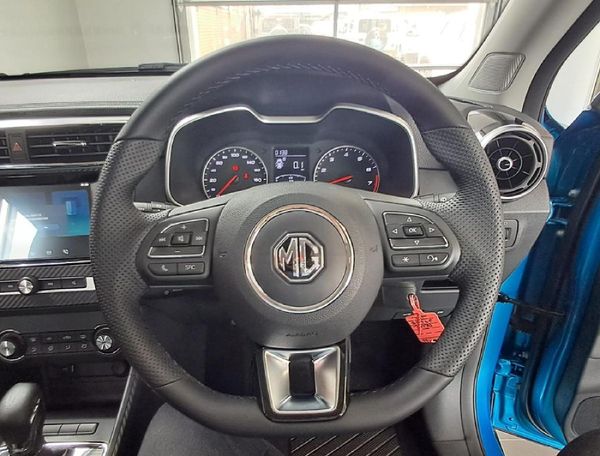 2025-MG-ZS-15-Delux-Auto image:4