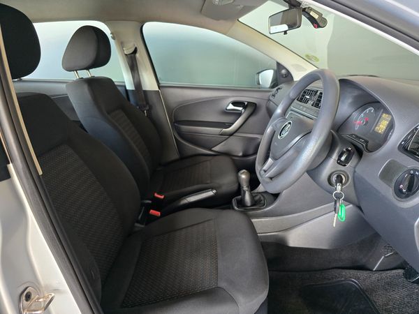 2023-Volkswagen-Polo-Vivo-14-Trendline-5-dr image:15
