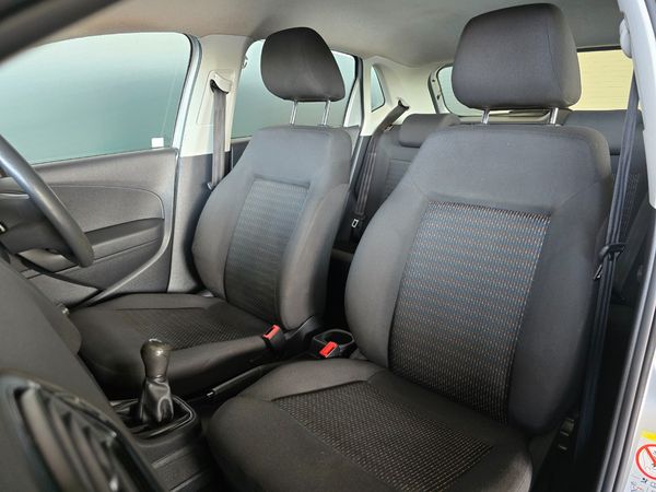 2023-Volkswagen-Polo-Vivo-14-Trendline-5-dr image:18