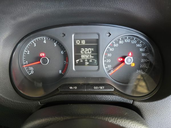 2023-Volkswagen-Polo-Vivo-14-Trendline-5-dr image:23