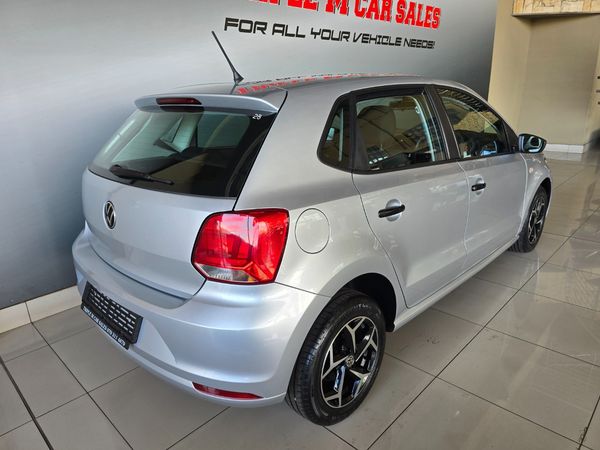 2023-Volkswagen-Polo-Vivo-14-Trendline-5-dr image:3