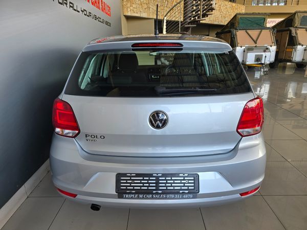 2023-Volkswagen-Polo-Vivo-14-Trendline-5-dr image:4