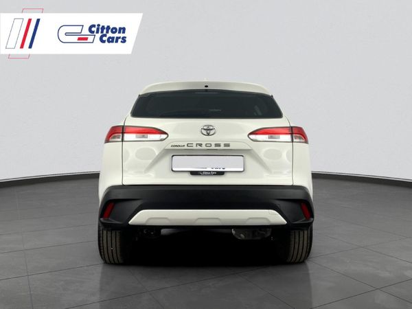 2022-Toyota-Corolla-Cross-18-XI image:9