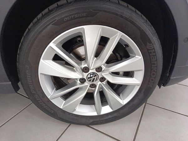 2025-Volkswagen-Taigo-10-TSI-Life-Auto image:15