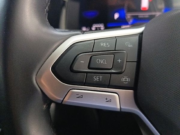 2025-Volkswagen-Taigo-10-TSI-Life-Auto image:21