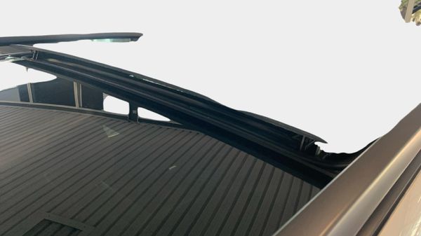 2021-Mercedes-Benz-GLB-220d-4Matic image:20
