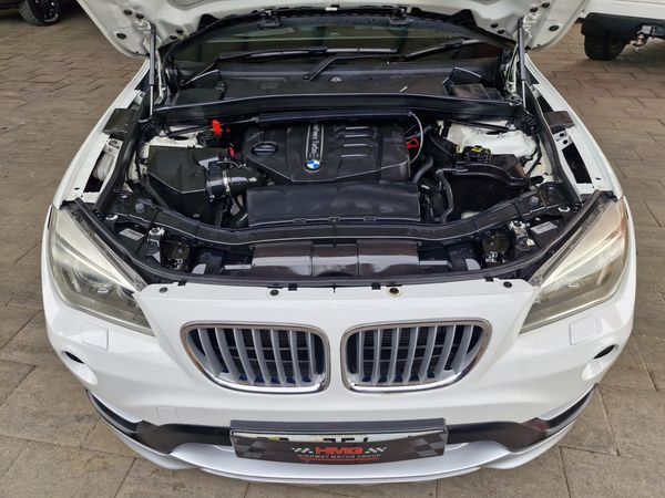 2014-BMW-X1-xDrive20d-Auto image:10