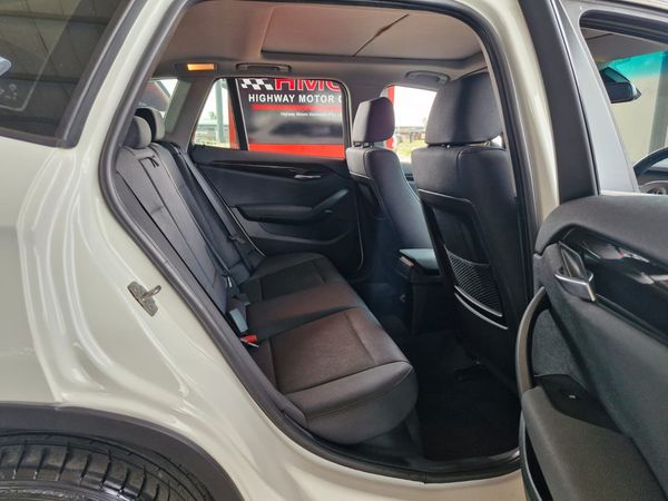 2014-BMW-X1-xDrive20d-Auto image:15