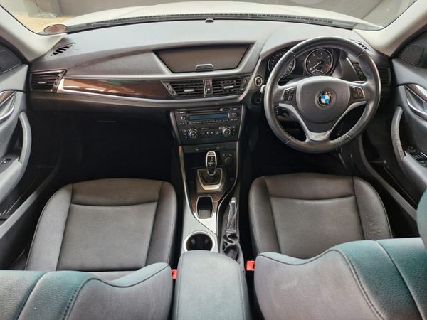 2014-BMW-X1-xDrive20d-Auto image:16