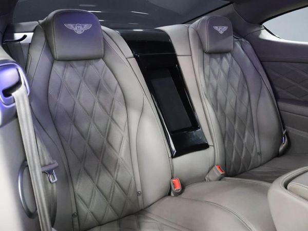 2016-Bentley-Continental-GT-V8-Coupe image:7