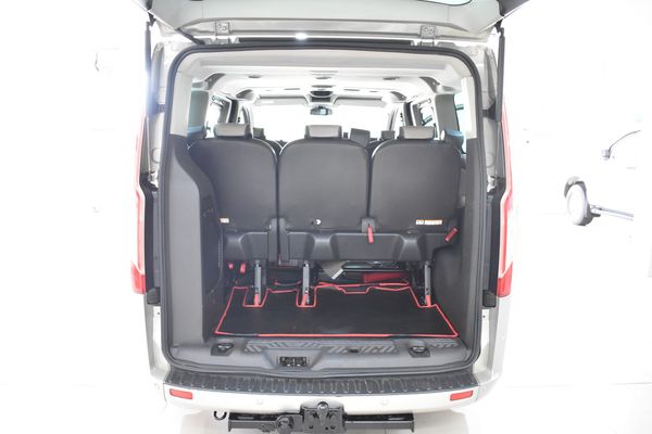 2015-Ford-Tourneo-Custom-22-TDCi-Ambiente-SWB image:15