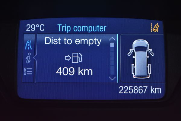 2015-Ford-Tourneo-Custom-22-TDCi-Ambiente-SWB image:19