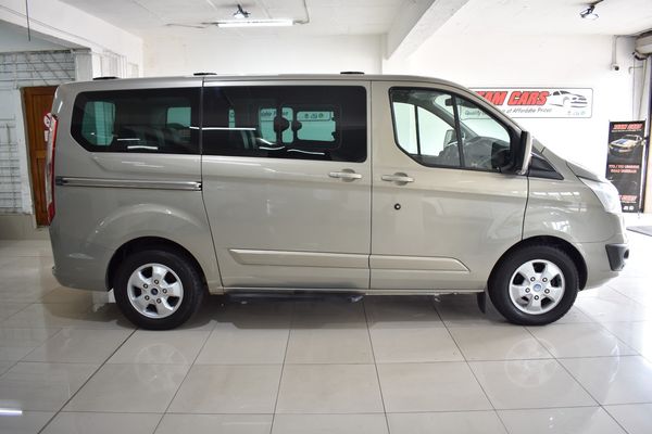2015-Ford-Tourneo-Custom-22-TDCi-Ambiente-SWB image:7