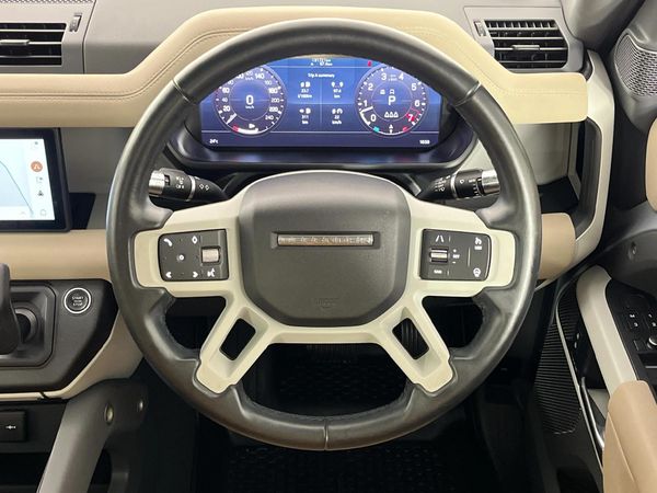 2021-Land-Rover-Defender-110-P400-First-Edition-294kW image:13