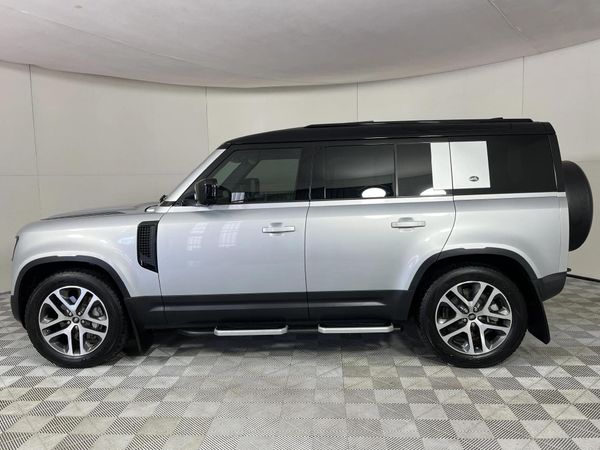 2021-Land-Rover-Defender-110-P400-First-Edition-294kW image:21