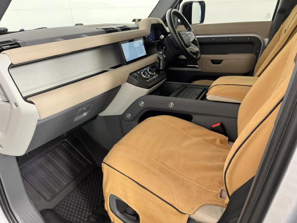 2021-Land-Rover-Defender-110-P400-First-Edition-294kW image:8